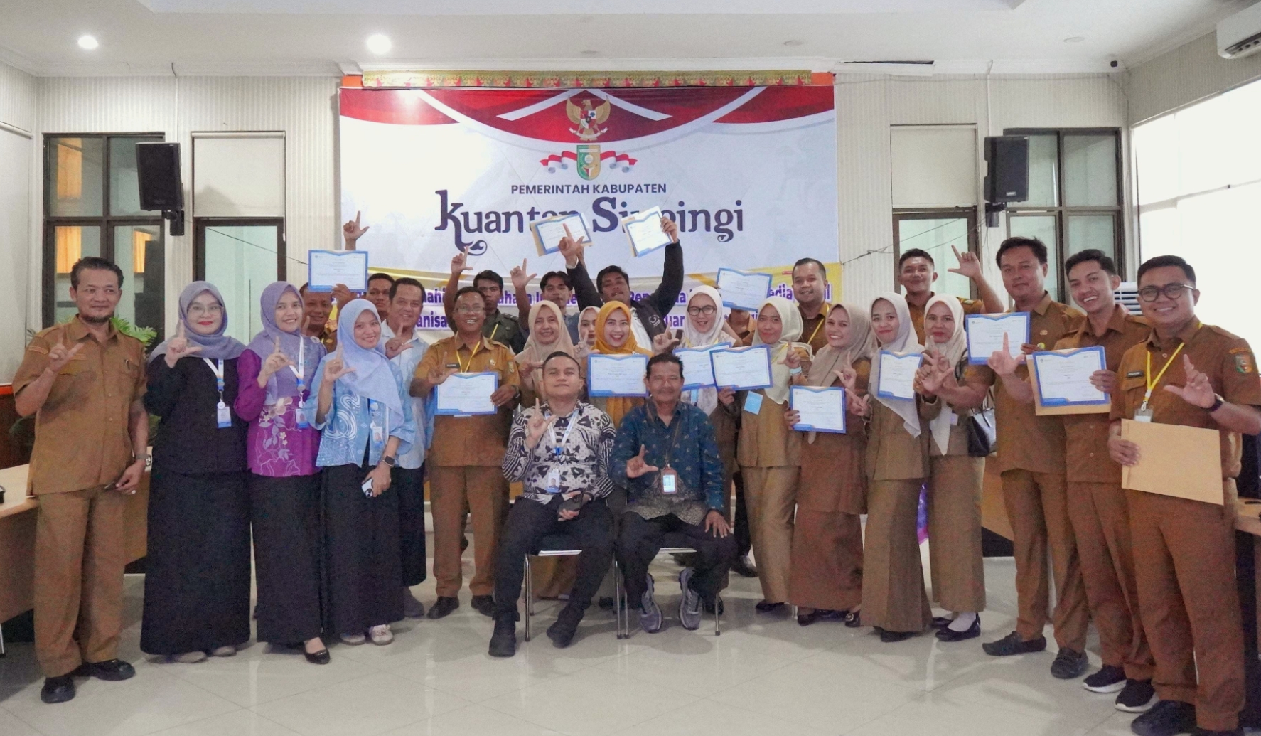 Tingkatkan Kemahiran, Camat Tugaskan Pengelola Laman Ikuti Pelatihan Berbahasa