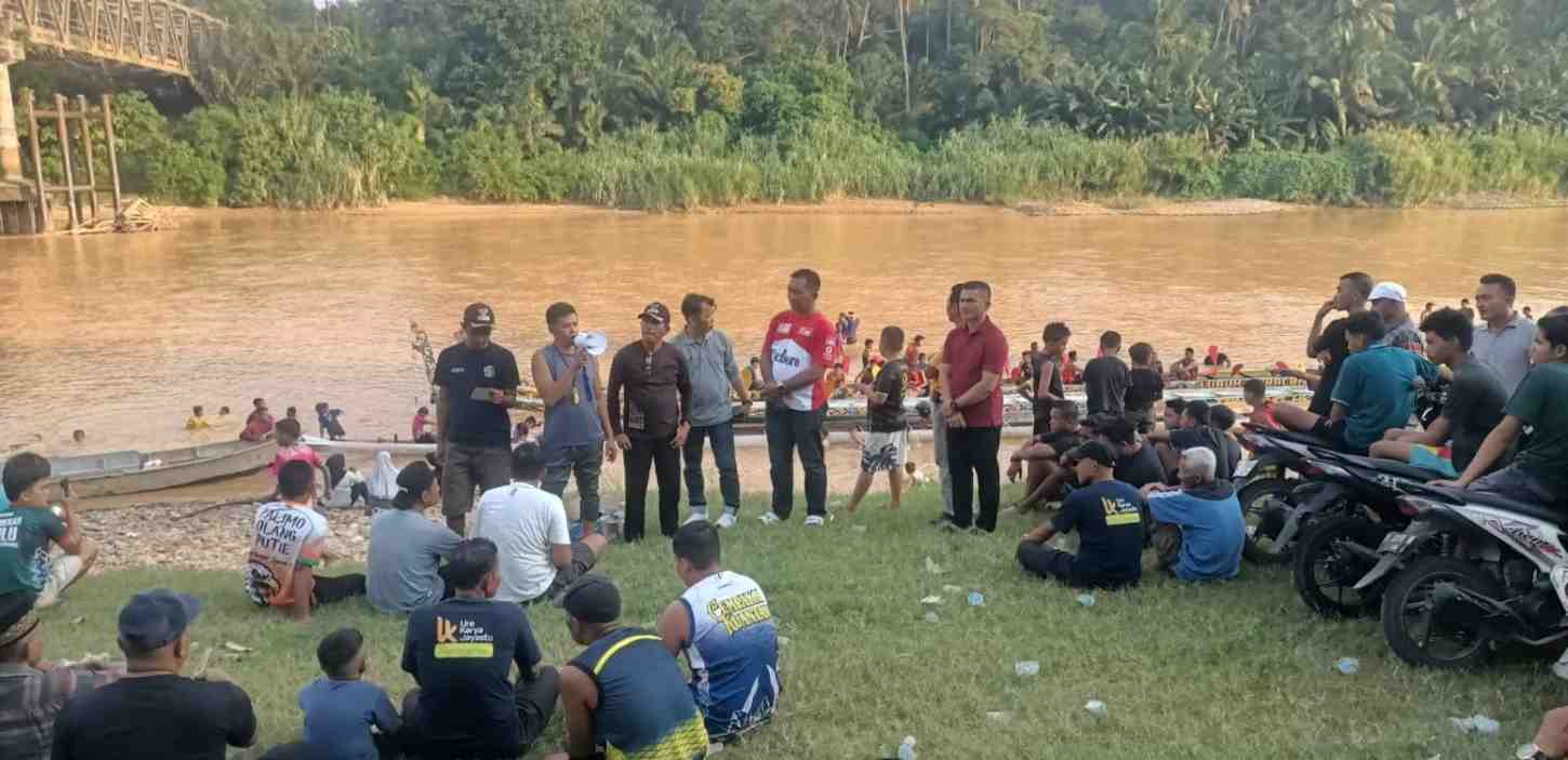Camat Azisman Gelorakan Semangat: Kembalikan Kiblat Pacu Jalur ke Hulu Kuantan!